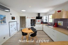 Vendée (85) entre CHALLANS et NOIRMOUTIER BEAUVOIR sur MER  Maison à vendre 8 pièces , 160 m², 4 chambres , 1 bureau ,3 WC garage terrain clos 1543m²