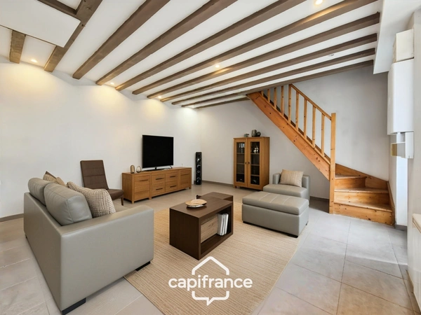 Longère rénovée 4p 93m², 2 suites, jardin à VILLEMARECHAL (77)
