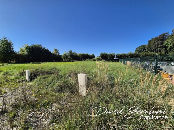 Terrain à bâtir viabilisé de 578,00 m² - Libre constructeur