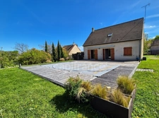 Maison familiale 5 pièces 130m2 4 chambres, piscine chauffée