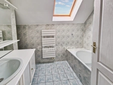 Maison familiale 5 pièces 130m2 4 chambres, piscine chauffée