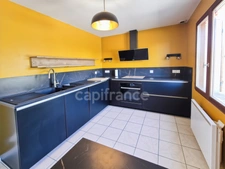 Maison familiale 5 pièces 130m2 4 chambres, piscine chauffée