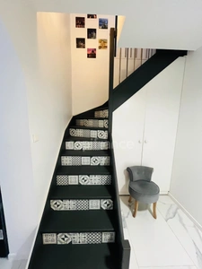 House for sale 176 m2 with Appartment 52 m2 