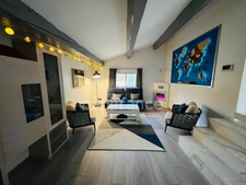 House for sale 176 m2 with Appartment 52 m2 