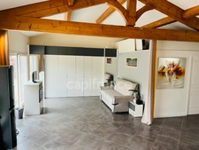 House for sale 176 m2 with Appartment 52 m2 