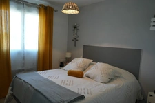 Maison plain pied avec piscine . 1h de Bordeaux, 3h de Paris 