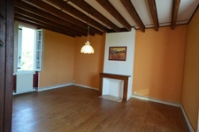 Maison de maître 10 pièces , dépendance 140m² , piscine 1h de Bordeaux, 3h de Paris