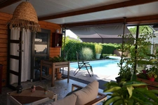 Maison plain pied avec piscine . 1h de Bordeaux, 3h de Paris 
