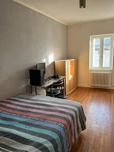 Maison de 202m² avec terrasse de 53m², garage et potentiel professionnel à TONNEINS (47), 1h de Bordeaux