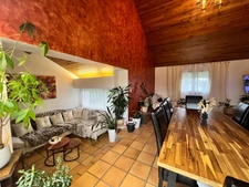 Architect-designed house of 149 m² in Targé – 3 bedrooms, possibility of 4 – Enclosed plot of 2,000 m² – 2 garages