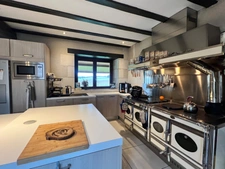 Equestrian Estate with Cottages 20 minutes from Châtellerault