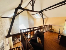 157m2 farmhouse with superb land and very large garage