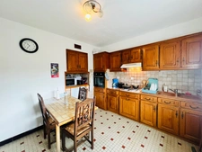 Maison 3 chambres + grand sous sol et grand terrain clos 10 min Châtellerault