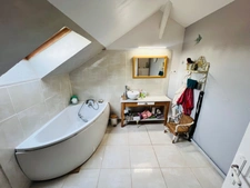 Maison centre ville avec piscine et grange 145m²