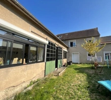 LOFT-style house in Châtellerault 