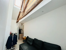 LOFT-style house in Châtellerault 