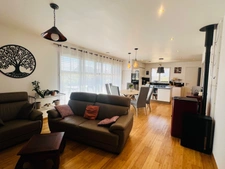 Single storey 2022 - sought-after area
