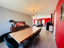 House built in 2010, single storey - 4 bedrooms - garage and large garden