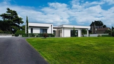 Exceptional architect-designed villa in Châtellerault