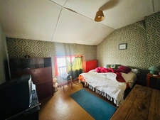 Maison à rénover – Fort potentiel – 140 m² + grenier – Grange – Cour 