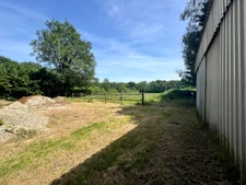 Terrain de loisirs à vendre  CHOUPPES (86)