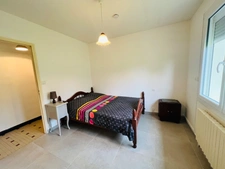Maison 3 chambres + grand sous sol et grand terrain clos 10 min Châtellerault