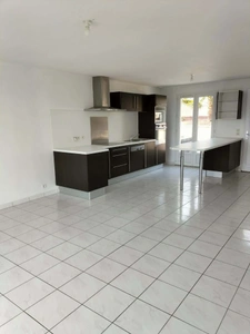 4-bedroom house with garden - with a view 