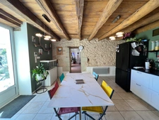 DEUX MAISONS RÉNOVÉES 150m² + 120m²– PARC DE 9 500 M² – À 20 MINUTES DE CHÂTELLERAULT