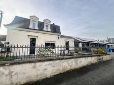 Maison centre ville avec piscine et grange 145m²