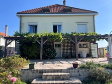 Maison familiale de 158 m² avec 5 chambres – Targé (à 5 min de Châtellerault)