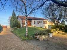 Maison sur sous sol 4 chambres -1500m² de terrain