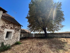 CHARACTERFUL LONGHOUSE – 230 m² – CHARM, SPACIOUSNESS & AUTHENTICITY – 20 MINUTES NORTH OF CHÂTELLERAULT