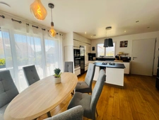 Single storey 2022 - sought-after area