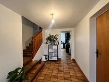 Architect-designed house of 149 m² in Targé – 3 bedrooms, possibility of 4 – Enclosed plot of 2,000 m² – 2 garages