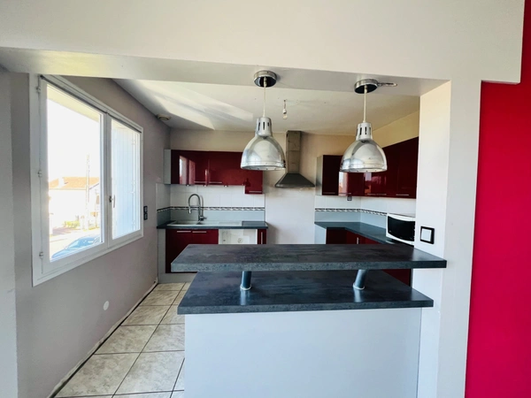 Grande maison 145m² - 4/6 chambres + jardin et garage proche Leclerc