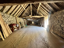 Maison 155m² rénovée + 2 granges 280 m²