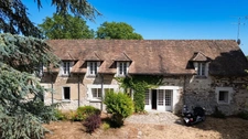 LONGÈRE DE CARACTÈRE – 230 m² – CHARME, VOLUMES & AUTHENTICITÉ – 20 MINUTES AU NORD DE CHÂTELLERAULT