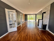 Grande Maison 140 m² – HYPER CENTRE– Jardin, garage, dépendance
