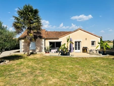 House built in 2010, single storey - 4 bedrooms - garage and large garden
