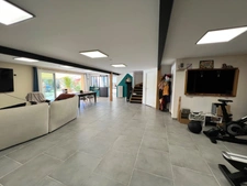 DEUX MAISONS RÉNOVÉES 150m² + 120m²– PARC DE 9 500 M² – À 20 MINUTES DE CHÂTELLERAULT
