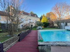 Maison de caractére + maison indépendante 8 min de Châtellerault