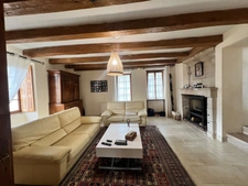 SUPERB 250 SQM STONE HOUSE – CHARM, SPACIOUS ROOMS AND HEATED POOL – 10 min north of Châtellerault