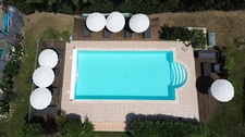 Propriété d'exception  570m² + activité gites entre Poitiers et Tours 