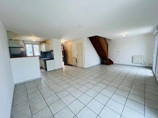 Maison 3 chambres, jardin, et garage