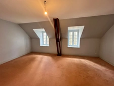 CHARACTERFUL LONGHOUSE – 230 m² – CHARM, SPACIOUSNESS & AUTHENTICITY – 20 MINUTES NORTH OF CHÂTELLERAULT