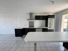 4-bedroom house with garden - with a view 