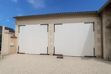 157m2 farmhouse with superb land and very large garage