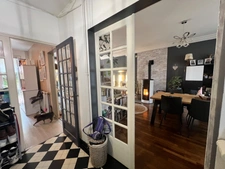 Family home 140 m² – Town center – Garden, garage, outbuilding