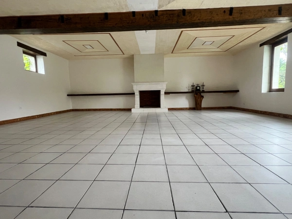 Propriete d’exception aux portes de la Touraine - 375m2 - 3 hectares