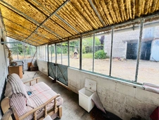 Maison à rénover – Fort potentiel – 140 m² + grenier – Grange – Cour 